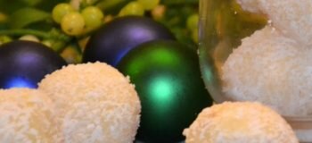 Geschmeidiges Rezept: Eierlikör Kokos-Kugeln