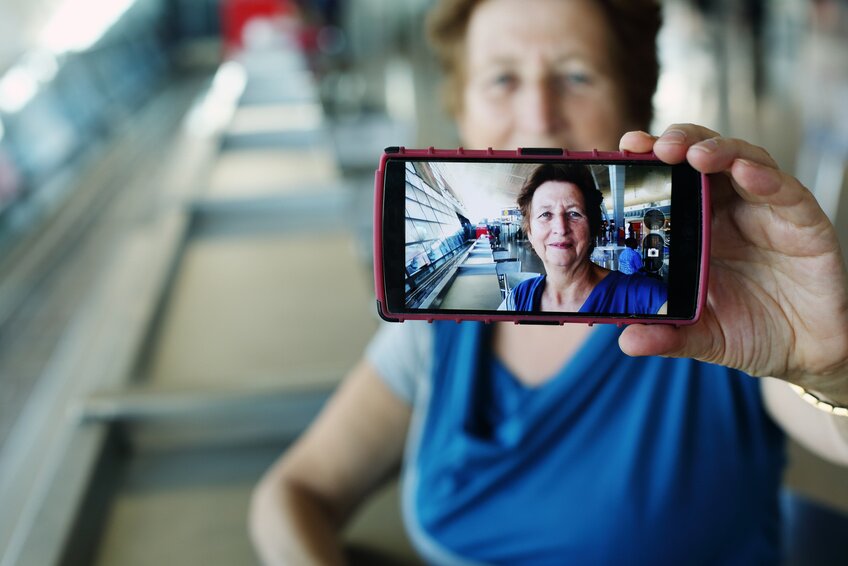 Die Insta-Welt wird von Senioren genutzt wie nie zuvor - die Gründe dafür sind unterschiedlich